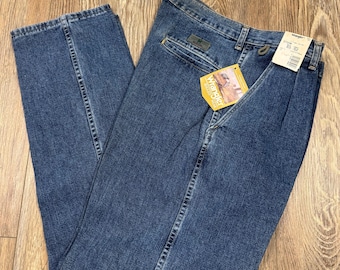 Vintage Wrangler Jeans: Men's Blue Denim, Antique Wash, Rugged Wear 33x32, Made in USA