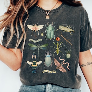 Vintage Cottagecore Insect Shirt, Oversized Comfort Color Tee, Boho Bug Tee, Nature Lover, Goblincore