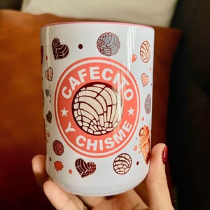 Cafecito y chisme mug, cafecito y chisme coffee cup, cute gift for latina girl, cafecito & chisme gift, cute Spanish mug, Spanish theme cup