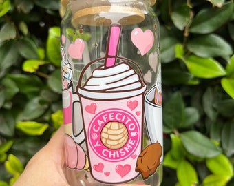 Cafecito y chisme cup, cafecito & chisme glass tumbler, glass cup for latina mom, conchas cup, cafecito tumbler, cafecito iced coffee glass