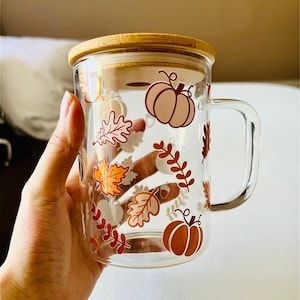 Cute fall Iced coffee glass cup, pumpkin iced coffee cup, fall glass with handle, Halloween coffee glass tumbler, cute fall cup, pumpkin mug