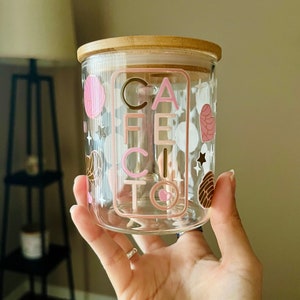 Gift idea for latina girl friend, Cafecito y chisme glass cup, cafecito glass can, conchas cup, cafecito mug, cafecito iced coffee glass