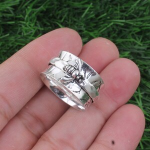 Hammered Sterling Silver Honey Bee Spinner Ring: Fidget Band