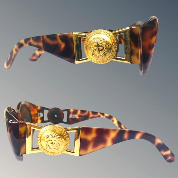 GIANNI VERSACE Vintage Gold Medusa 1996 Tortoise Shell  display picture 1
