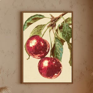 Disco kersen poster met retro fruit en glitter discobal in funky stijl.