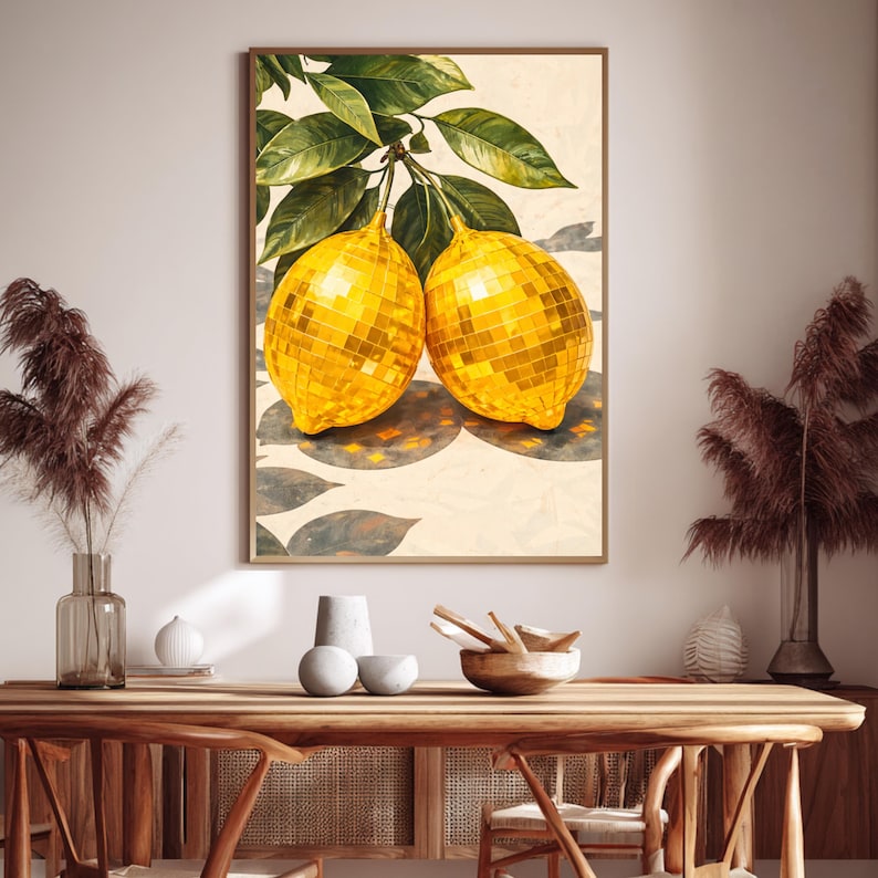 Funky keukenposter met citroenen en disco ball textuur.
