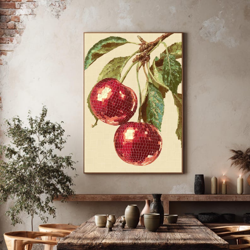 Kunstprint met kersen en discobal, dopamine wall art voor interieur.