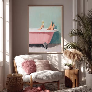 Maximalistische kunstposter met bad en champagne, dopamine decor.