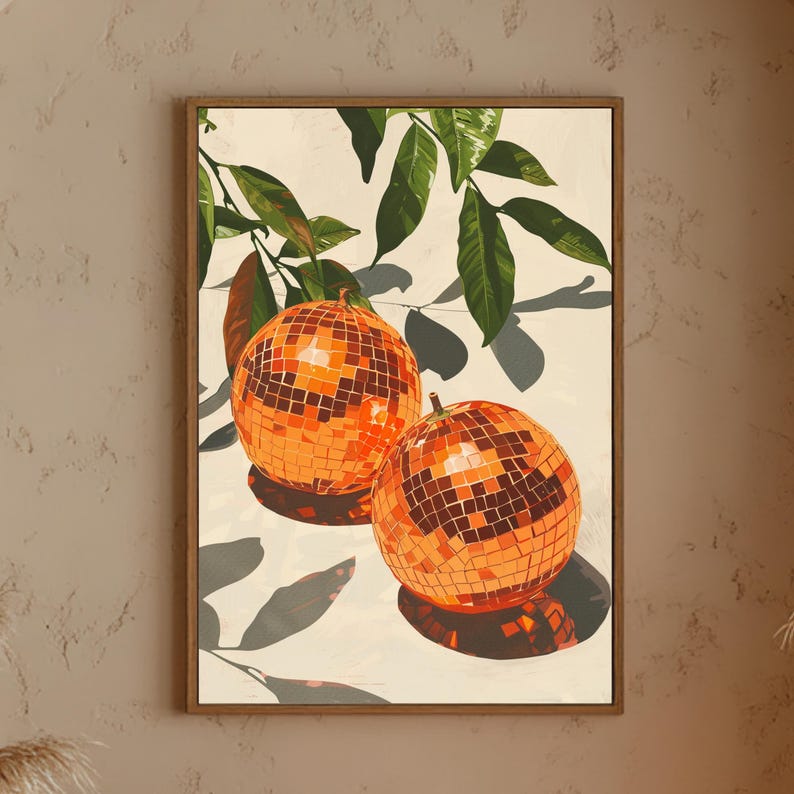 Oranje discobal fruitposter met tropische look.