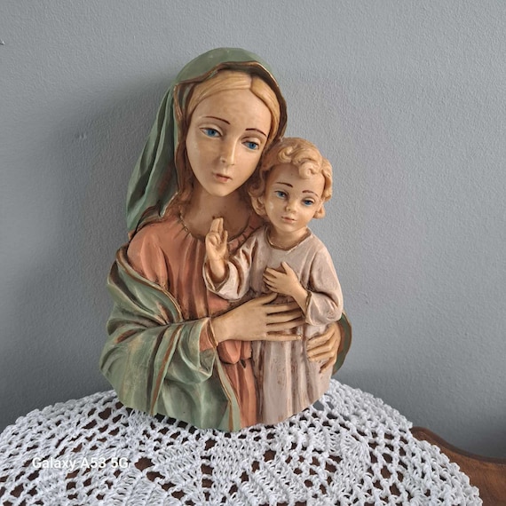 Antique Italian plaster sculpture depicting Madonna with Jesus