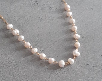 New golden stainless steel necklace 40 cm, wide mesh real white freshwater pearl