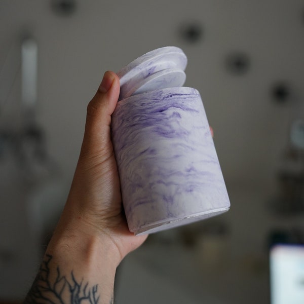 Set 12 Barattoli Per Candele In Vetro Satinato Viola - Con Coperchio Bamb&ugrave; E Kit Completo