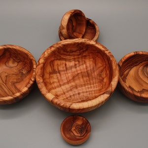 Set of 6 round bowls made of olive wood | Small bowls & dishes | Handmade wooden bowl | Natural decoration | Snack bowl set | Olive wood set