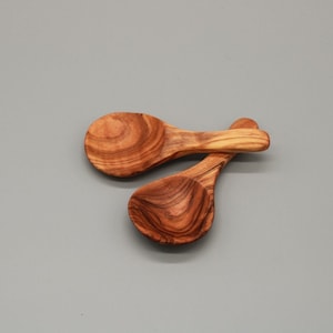 Mini olive wood spoon | Handmade | 10 cm | Wooden spoon for salt, honey, spices | Rustic kitchen | Natural product