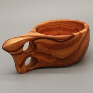 Taza Kuksa de madera de olivo con asa | Taza artesanal | Taza rústica de madera | Taza para exteriores | Regalo para amantes de la naturaleza