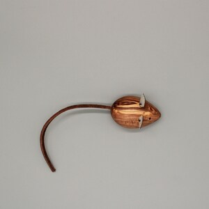 Play mouse for cats made of olive wood and leather Handmade image 3