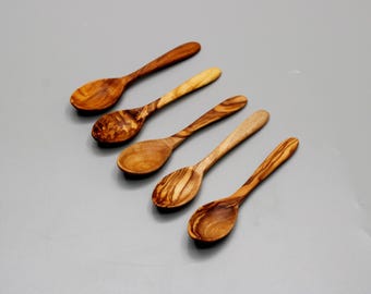 Set of 5 mini olive wood spoons – handmade spice spoons 9 cm – teaspoons decorative wooden spoons natural – kitchen accessories gift set