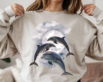 Gráfico de delfines, Luna nublada y delfines, Suéter celestial, Suéter lunar, Escena oceánica, Regalo para amantes de los delfines, Sudadera con cielo nocturno