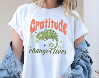 Camiseta de camaleón, camiseta de gratitud, camiseta para amantes de los animales, top de reptil colorido, ropa inspiradora, ropa con estampados de naturaleza