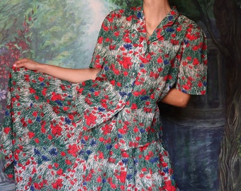 Vintage Austrian floral green co-ord in poppies and grass pattern