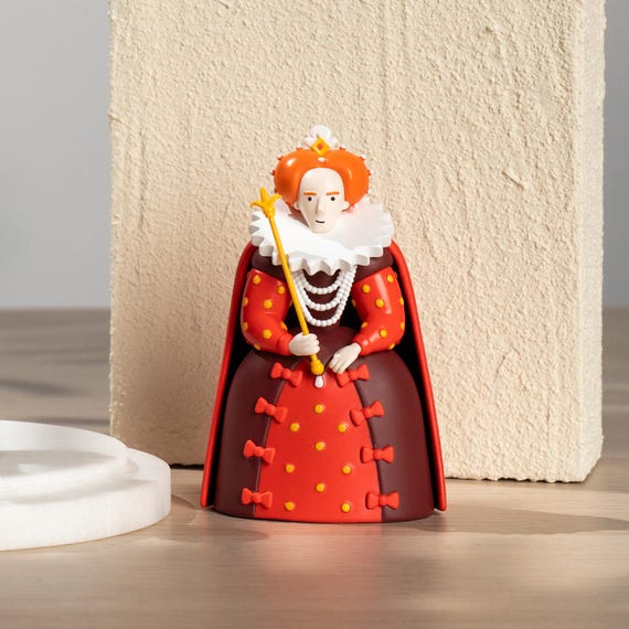 Elizabeth I - Collectable London Art Toy I Souvenir Collectible Design British Royal Historic Tower Queen Tudor Feminist Icon Fashion Gift