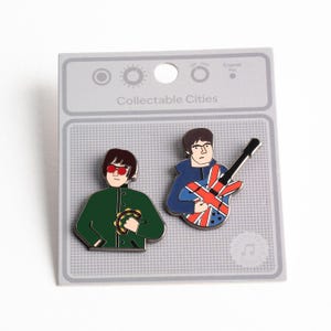 Liam en Noel emaille pins set I Oasis London Souvenir Collectible Design British Rock Pop Music Memorabilia illustratie
