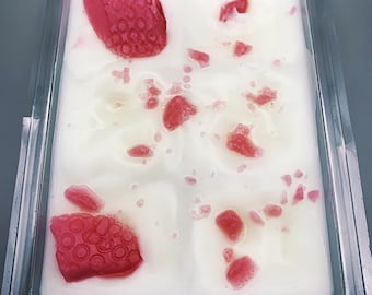 Strawberry Pound Cake 6-Cavity Tart Bar Wax Melt