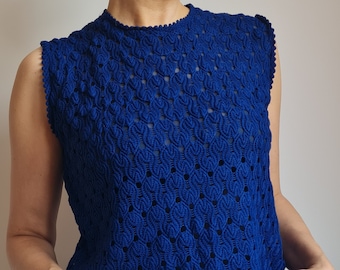 1970s Unique Blue Knitted Sleeveless Top|Vintage Two-Layer Blouse With an Original Weave|Size L