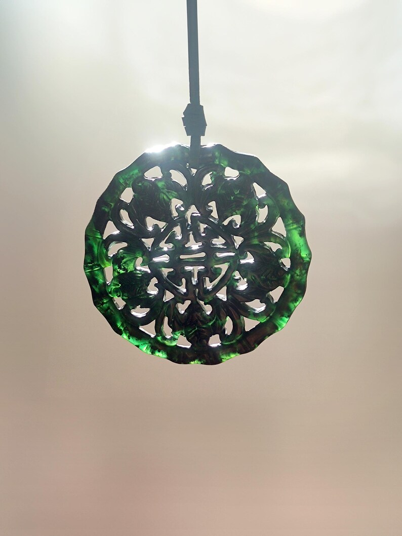 Chinese Feng Shui Amulet Nephrite Jade Pendant Necklace Lucky Green