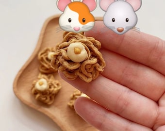 Mini Egg Ramen Pet Treats: Handmade Healthy Chews (4ct)