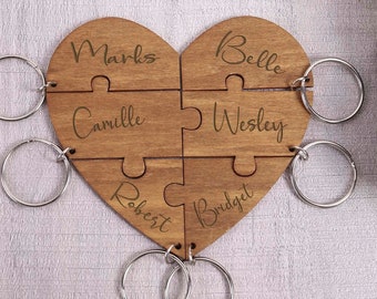 Houten aangepaste hart puzzel sleutelhanger, gepersonaliseerde familie sleutelhanger, puzzel hanger, gegraveerde hart sleutelhanger, namen puzzel sleutelhanger