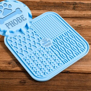 Custom Silicone Lick Mat,pet silicone plate pet bowl Personalized,slow feeder for anxiety,dog enrichment,Pet licking plate,licking plate image 2