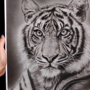 originele hyperrealisme houtskool tekening van een tijger