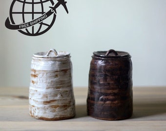 TheTeaGardenShop - Caddy à thé artisanal inspiré de la poterie ancienne en blanc et noir