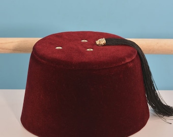 Burgundy Fez Hat with Black Tassel – Traditional Ottoman Style Velvet Tarboosh for Men, Islamic and Cultural Headwear