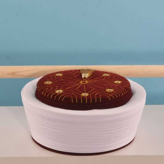 Islamic Imam Sarık – White Burgundy Turban Hat With Gold
