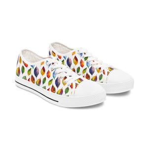 Colorful Leaf Print Low Top Sneakers: Women&#39;s Casual Canvas Shoes