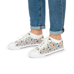 Floral Print Low Top Sneakers: Unisex Canvas Shoes