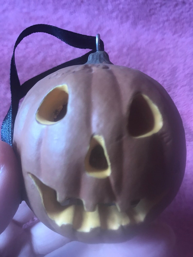 New Holiday Horrors Halloween Light-up Halloween 1978 Pumpkin Ornament ...