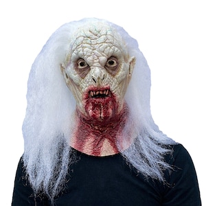 25% Off, Free Shipping! Bram Stockers Dracula: Dead Dracula Latex Deluxe Mask Ghoulish Productions New, Top Seller!