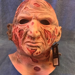25% Off, Free Shipping! A Nightmare On Elm Street FREDDY KRUEGER Latex Mask Trick or Treat Studios New, Top Seller!