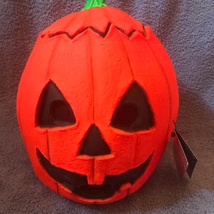 Halloween lll Season Of The Witch Pumpkin Don Post Latex Deluxe Mask Trick or Treat Studios Brand New 25% Off, Free Shipping!, Top Seller!