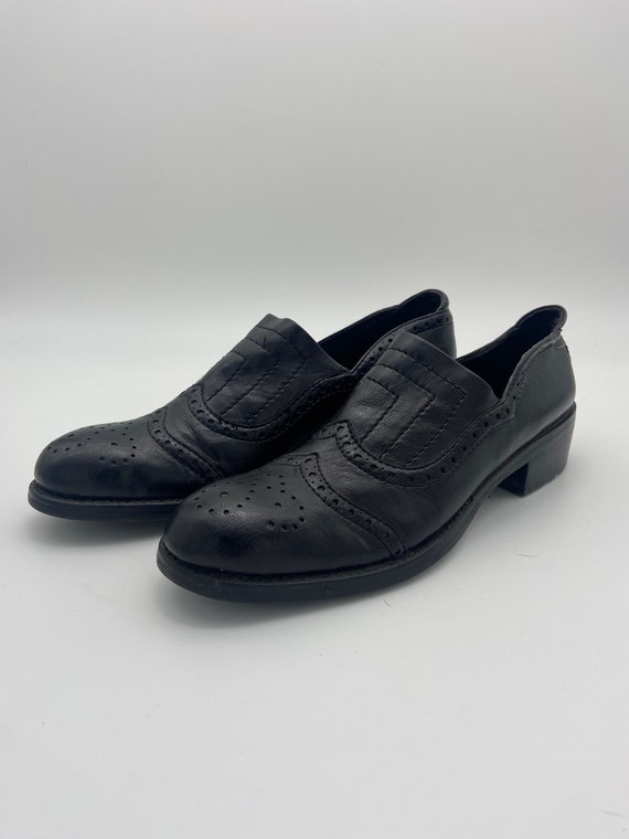 9 M Vintage Franco Sarto Black Loafers