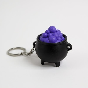 3D Printed Cauldron Keyring Fidget