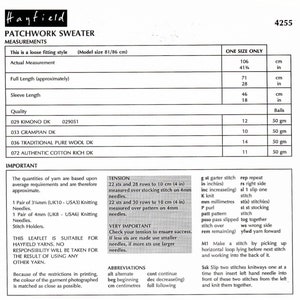 Może przedstawiać: Wz&oacute;r na dzierganie patchworkowego swetra z instrukcjami i wymaganiami dotyczącymi wł&oacute;czki. Wz&oacute;r zawiera wymiary dla swetra w jednym rozmiarze. Wz&oacute;r jest przeznaczony dla luźnego stylu i wykorzystuje r&oacute;żne rodzaje wł&oacute;czki.