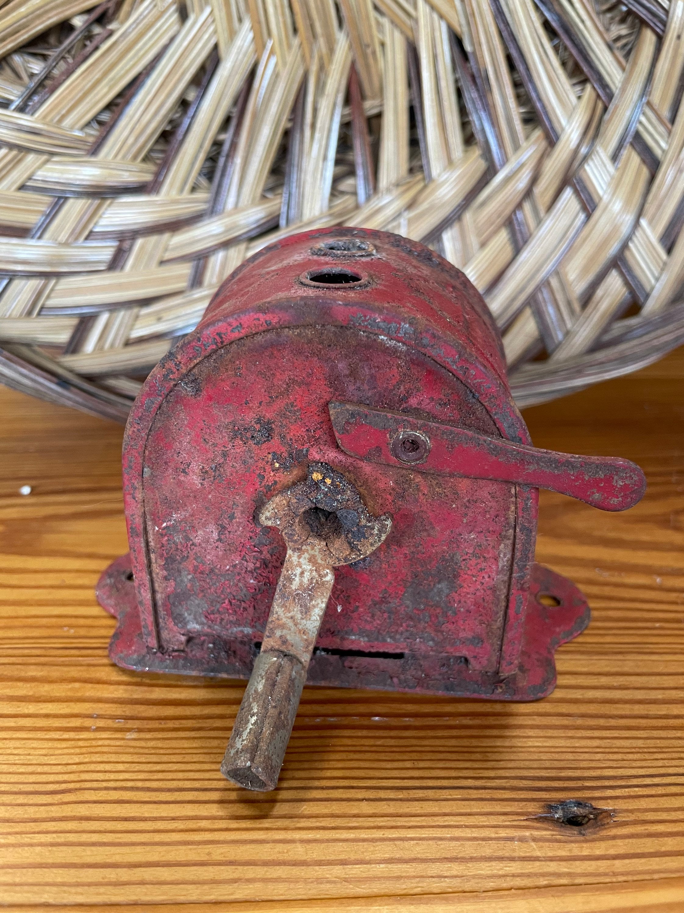 Antique Clothesline Reel, Red Vintage Spool 