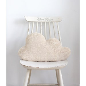 Beżowa poduszka Teddy Fluffy Cloud | Poduszka Faux Fur Cloud | Poduszka Sherpa Cloud | Poduszka Boucle Cloud Shape | Poduszka dekoracyjna do pokoju dziecięcego