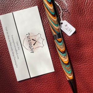 Handgedraaide houten trimline-pen