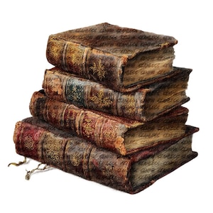 Puede incluir: Una pila de cuatro libros antiguos con cubiertas de cuero marrón desgastado. Las cubiertas están adornadas con patrones decorativos dorados. Los bordes de las páginas están amarillentos, lo que sugiere antigüedad. Los libros están apilados.
