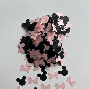 Minnie Mouse Confetti, Table Confetti, Disney Birthday Decor, First Birthday, Monochrome Decorations, Minnie Mouse Party, Minnie Mouse Decor